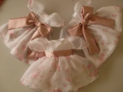 VESTIDO PARA BONECA DE PANO DAMINHA | Flickr - Photo Sharing! VESTIDO PARA BONECA DE PANO DAMINHA | Flickr - Photo Sharing!