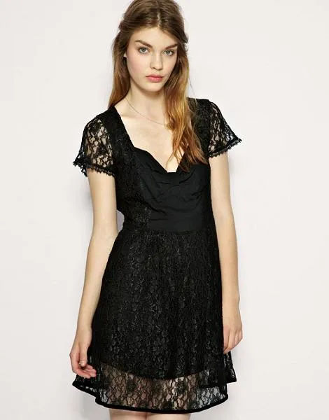 Vestido de encaje para fiesta - Viste a la Moda, Moda y tendencias ... Vestido de encaje para fiesta - Viste a la Moda, Moda y tendencias ...