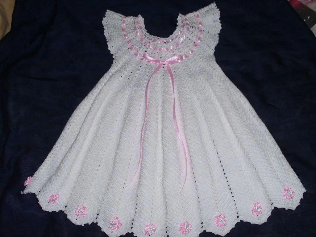 Vestido de ni?a tejido en crochet | Aprender manualidades es ... Vestido de ni?a tejido en crochet | Aprender manualidades es ...