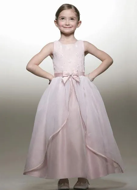 Vestido de niña de las flores de color raso de organdí y de raso ...