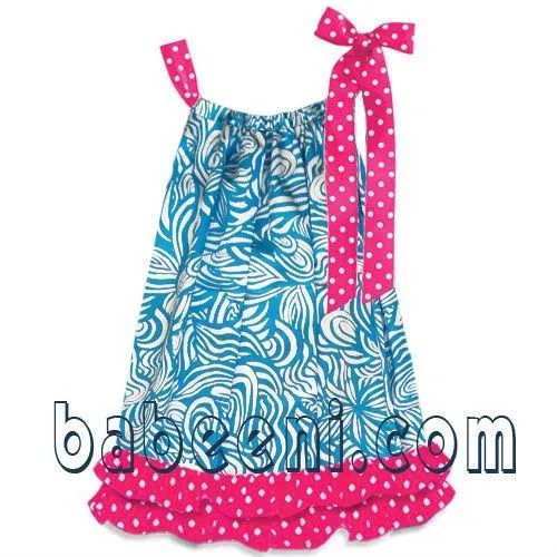 Cómo hacer un vestido para niña con la funda de una almohada ... Cómo hacer un vestido para niña con la funda de una almohada ...