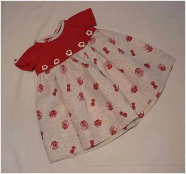 Vestido de niña rojo de patchwork - Patrones: Catálogo de Planas ... Vestido de niña rojo de patchwork - Patrones: Catálogo de Planas ...