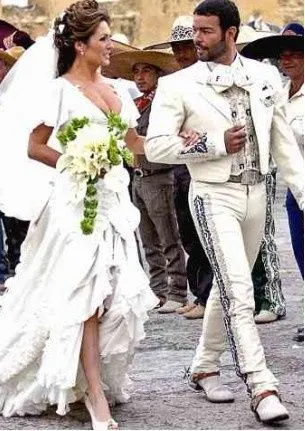 Vestido de novia??? - Foro Aguascalientes - bodas.com.mx