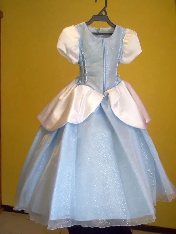 VESTIDO DE PRINCESA CENICIENTA | cumple | Pinterest VESTIDO DE PRINCESA CENICIENTA | cumple | Pinterest