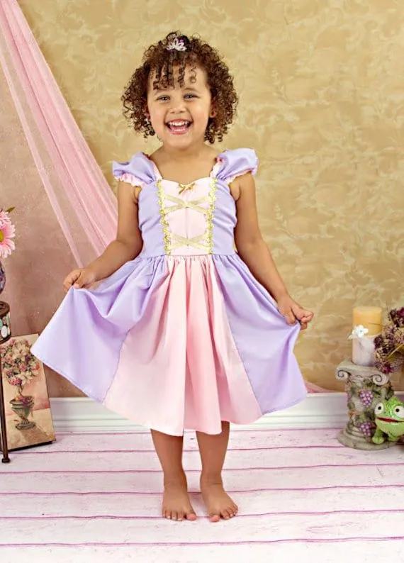 Vestido de princesa RAPUNZEL traje vestido por loverdoversclothing