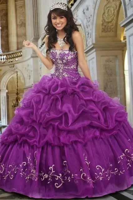 Preciosos Vestidos de Fiesta de 15 Años de varios colores ...