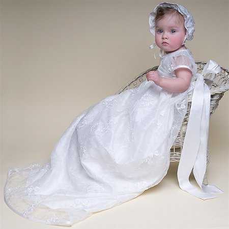 Modelos de vestidos de bautizo para niñas | Planeta Niñas Modelos de vestidos de bautizo para niñas | Planeta Niñas