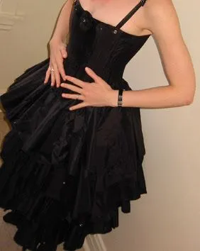 Vestidos reciclados con bolsas - Imagui
