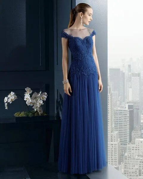 Vestidos largos de invitada 2015: glamour para la noche