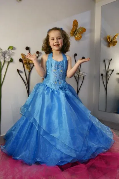Traje de gala para niñas - Imagui