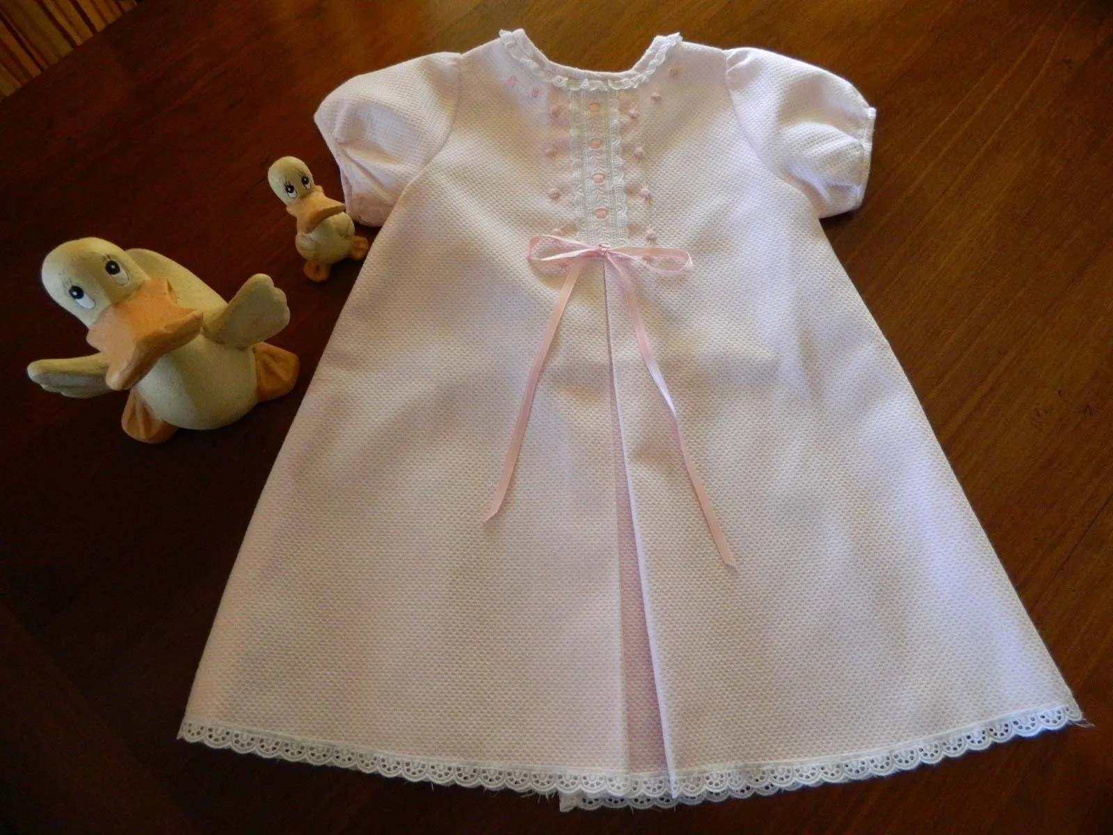 Vestidos de bebé. Vestir a tu bebé con encanto. Ropa para bebé ... Vestidos de bebé. Vestir a tu bebé con encanto. Ropa para bebé ...