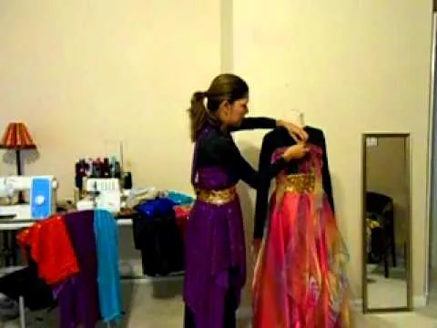 Nuevos Vestuarios de Danza.mp4 - YouTube