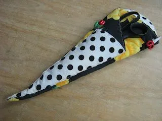 Via Vestir: Moldes de patchwork - Suporte de tesoura Via Vestir: Moldes de patchwork - Suporte de tesoura