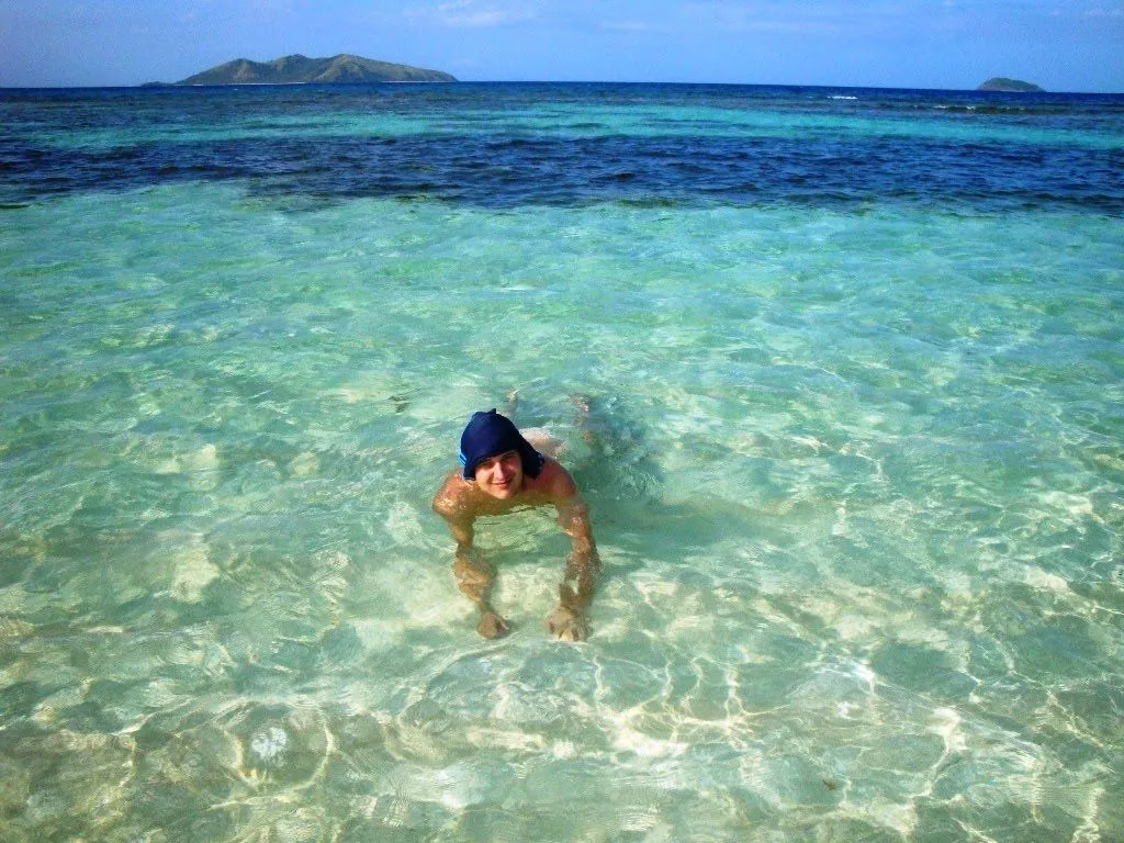 Viajar en Pareja: Más playas blancas y primera emergencia
