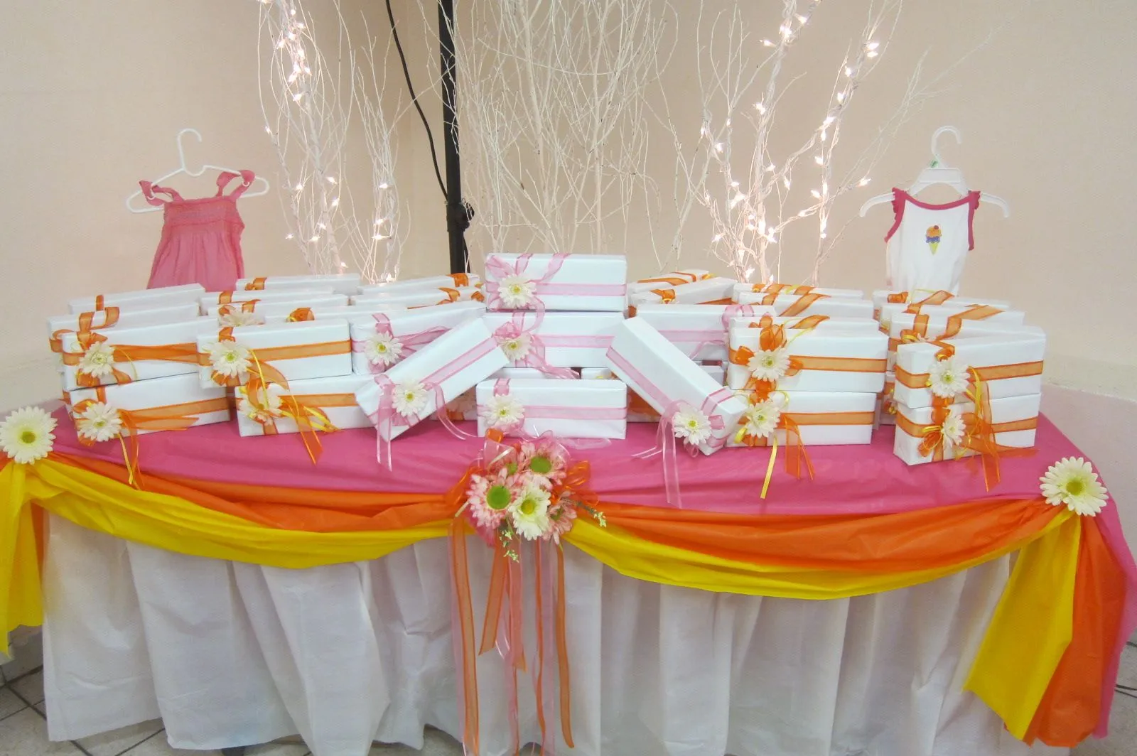 Video: Aprendiendo a decorar un Baby Shower