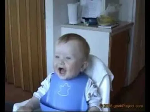 bebe riendose - videos chistosos - YouTube
