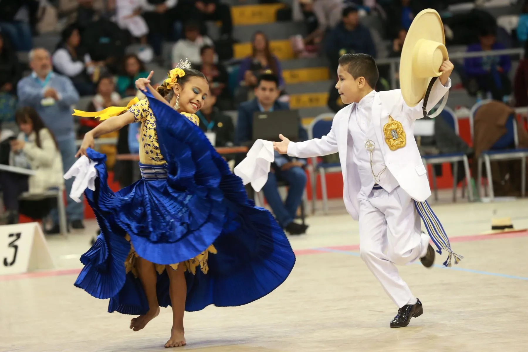 VIII Concurso de Marinera Norteña, a beneficio de los pacientes del Hospital del Niño| Galería Fotográfica | Agencia Peruana de Noticias Andina VIII Concurso de Marinera Norteña, a beneficio de los pacientes del Hospital del Niño| Galería Fotográfica | Agencia Peruana de Noticias Andina