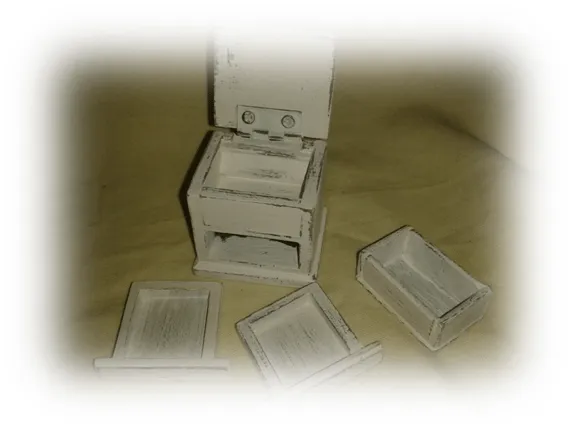 Villa Pulgarcito: Muebles hechos por mi.