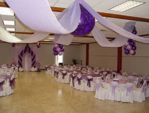 Violet and Black: Decoración de 15 años. Violet and Black: Decoración de 15 años.