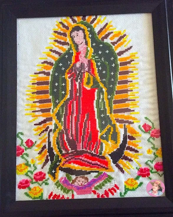 Virgen de Guadalupe en punto de cruz - La Abuelita de las Costuras Virgen de Guadalupe en punto de cruz - La Abuelita de las Costuras