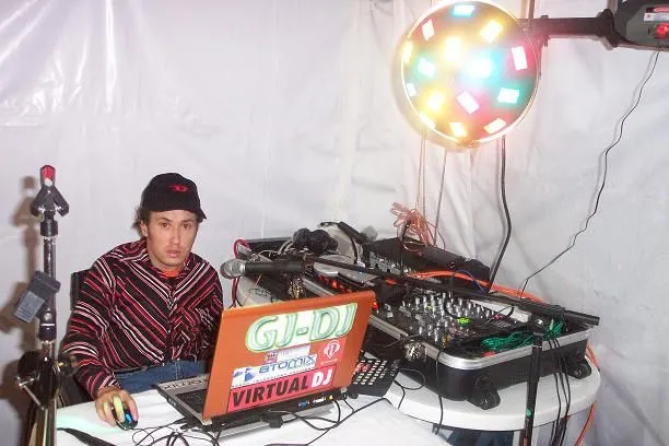 VIRTUAL DJ SOFTWARE - GJ-DJ's blogs