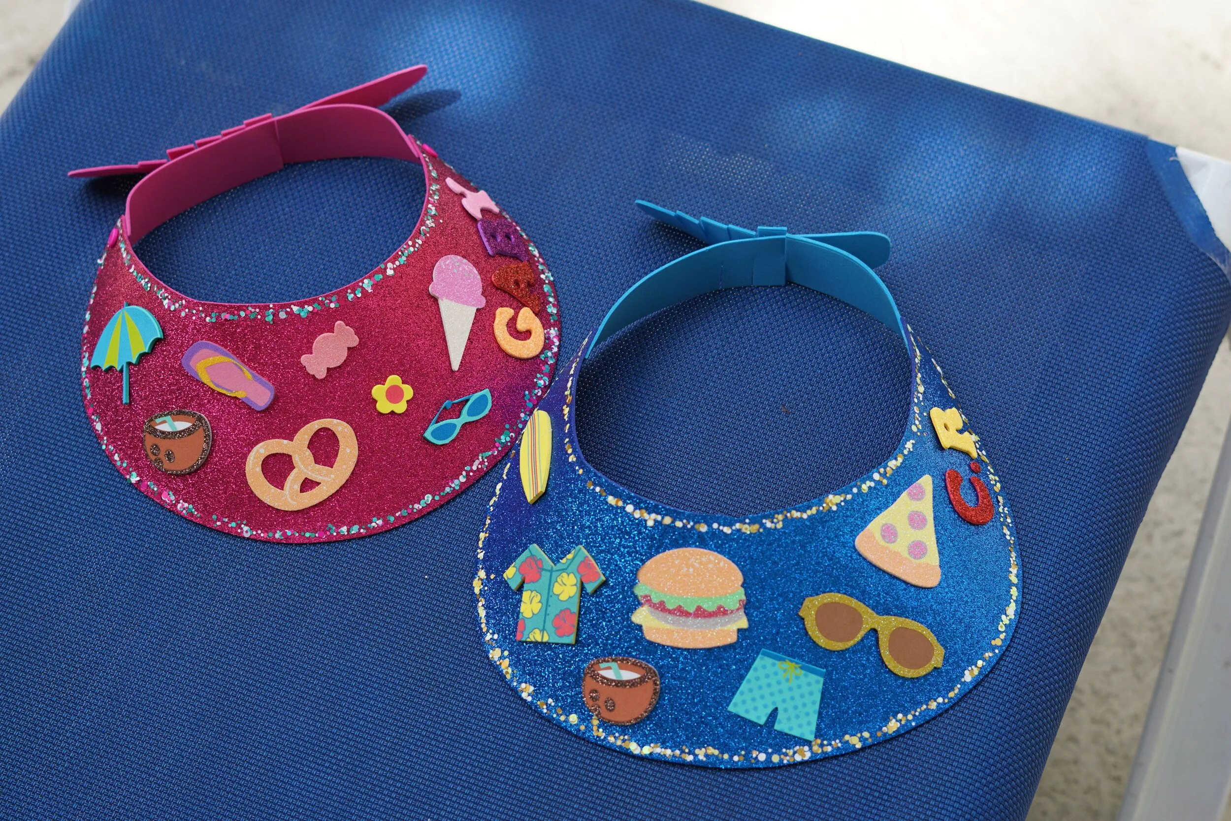 Cómo hacer VISERAS para Niños / Paso a Paso — Ideas Noni Cómo hacer VISERAS para Niños / Paso a Paso — Ideas Noni
