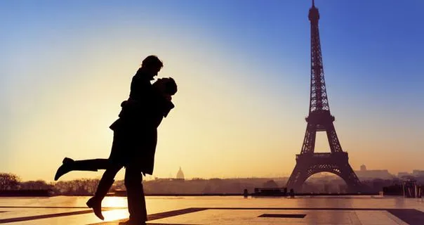 Visite París, porque siempre nos quedará esta ciudad llena de luz ... Visite París, porque siempre nos quedará esta ciudad llena de luz ...