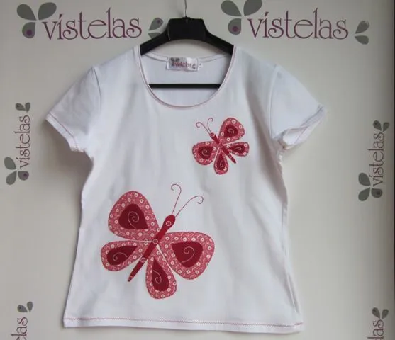 VÍSTELAS: Camiseta MARIPOSAS