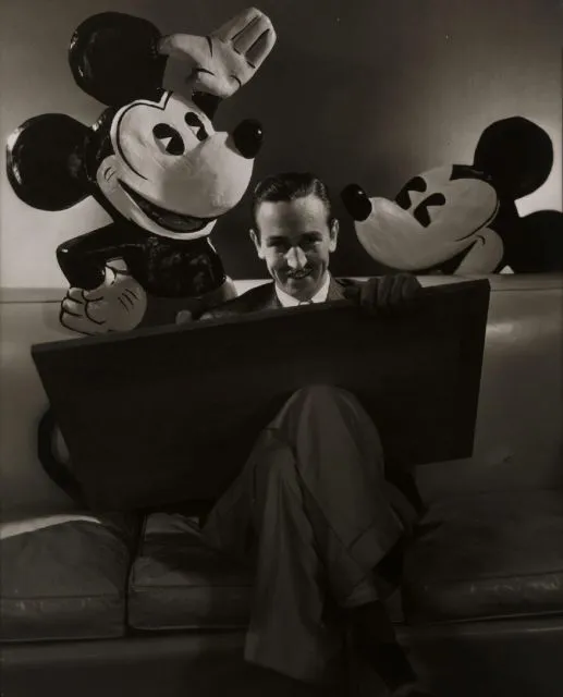 Walt Disney creador de Mickey Mouse en blanco y negro | Qué.es Walt Disney creador de Mickey Mouse en blanco y negro | Qué.es