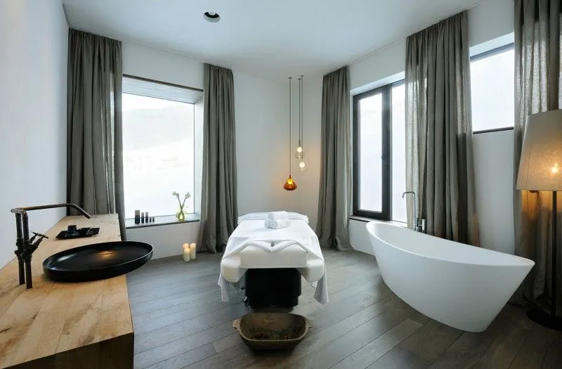Wiesergut by Gogl Architekten | HomeDSGN