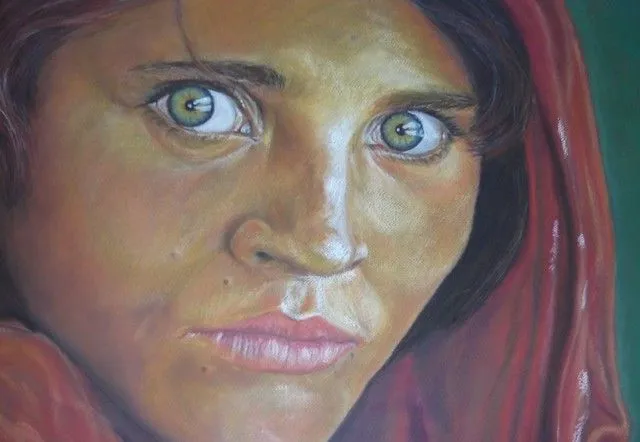 WOMAN PORTRAIT - "The Afghan girl" RETRATO "NIÑA AFGANA" NATIONAL ... WOMAN PORTRAIT - "The Afghan girl" RETRATO "NIÑA AFGANA" NATIONAL ...