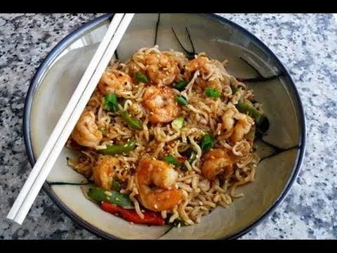 Yakisoba-Fideos Fritos con Camarones (comida Japonesa) Receta ... Yakisoba-Fideos Fritos con Camarones (comida Japonesa) Receta ...
