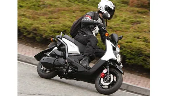 Yamaha BWs 125 Fi Scooter, Yamaha Scooter India, Yamaha BWs 125 Fi ...