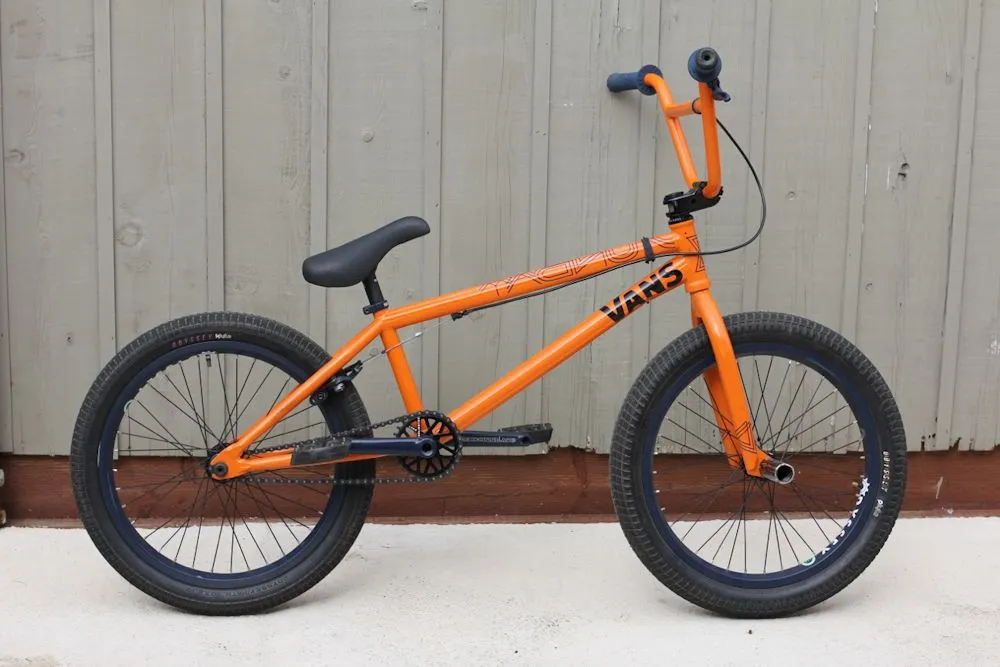 Yell Grips « Sunday Bikes « BMX Bikes and Parts