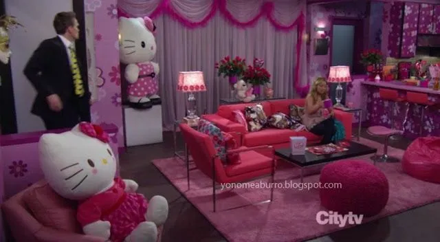 Yonomeaburro: Hello Kitty 40 aniversario homenajes Yonomeaburro: Hello Kitty 40 aniversario homenajes
