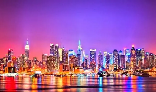 Nueva York de noche: la ciudad que nunca duermeNavartur Reyno de ...