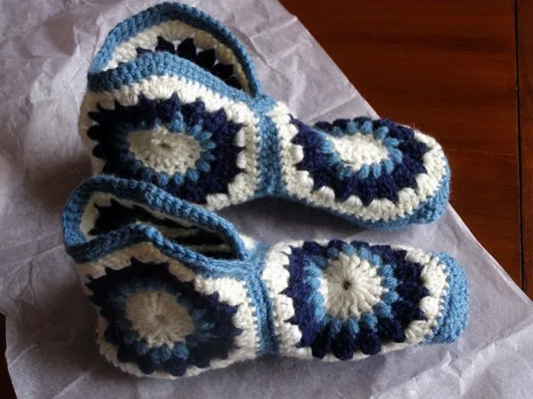 Zapatilla en crochet - Imagui