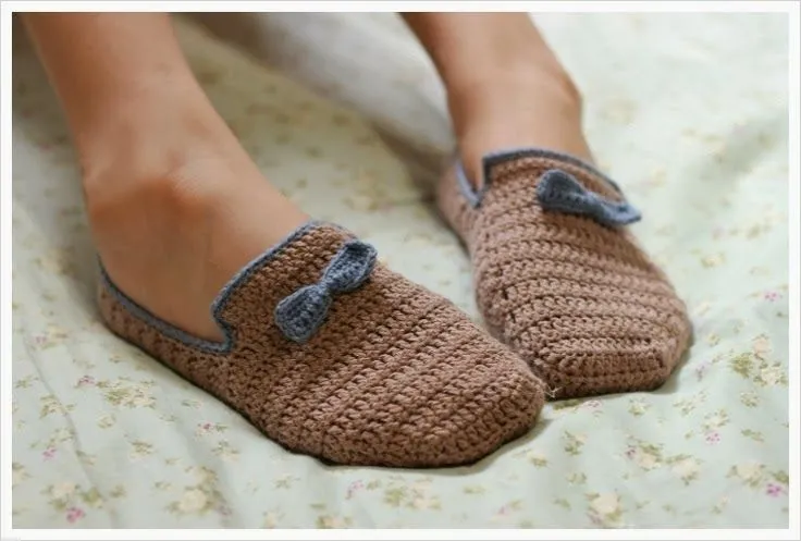 Labores en Red: 1964- Complementos: Zapatillas de Crochet Labores en Red: 1964- Complementos: Zapatillas de Crochet