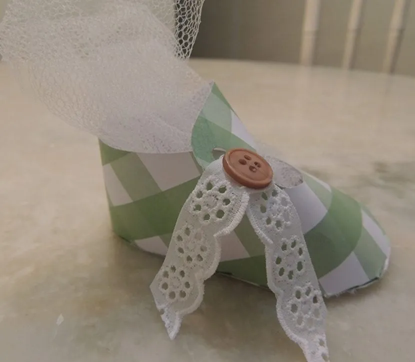 Zapatitos de bebe para Baby Shower | Manualidades On Zapatitos de bebe para Baby Shower | Manualidades On