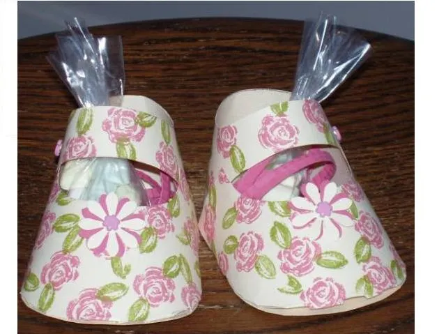 Zapatitos de papel, recuerdos para baby shower ~ Portal de ... Zapatitos de papel, recuerdos para baby shower ~ Portal de ...