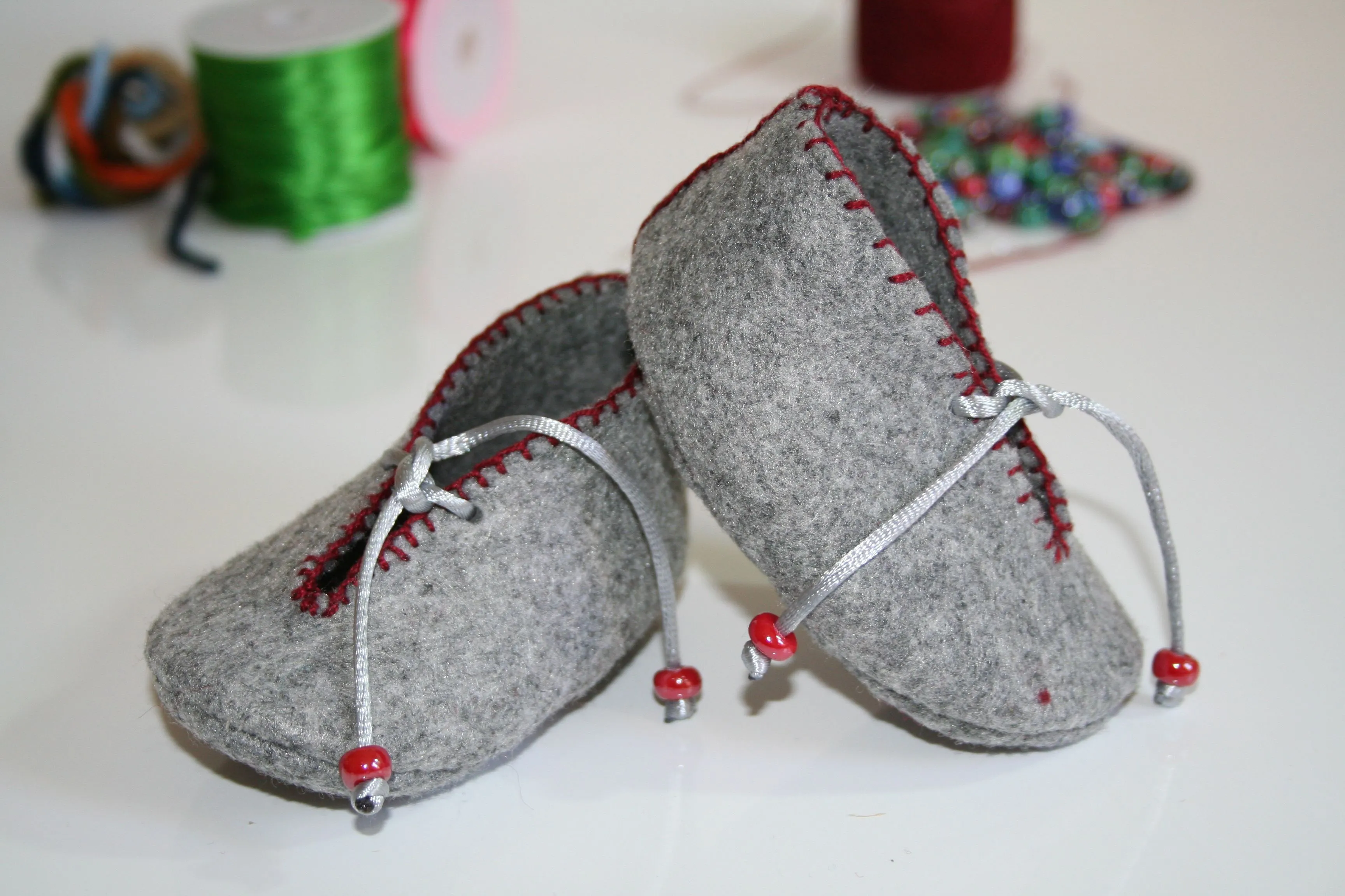 Como hacer zapatos de fieltro para bebés - Imagui Como hacer zapatos de fieltro para bebés - Imagui