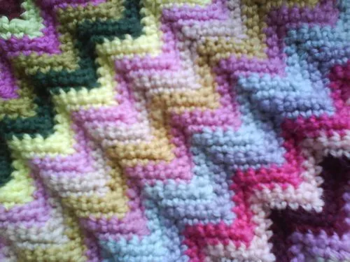 zig-zag blanket recipe - comfortstitching