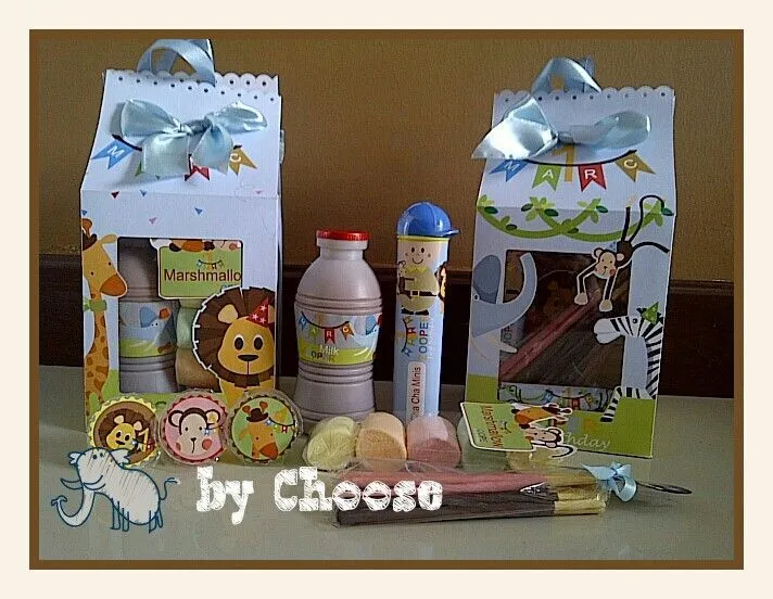 Zoo Birthday Souvenir by Choose me | Gift | Pinterest Zoo Birthday Souvenir by Choose me | Gift | Pinterest